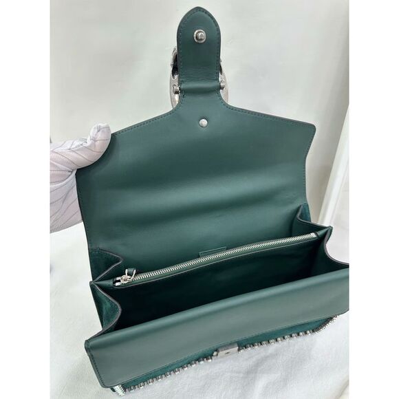 Gucci Women Pre-Loved Bag Very Good Condition - Picture 8 of 9